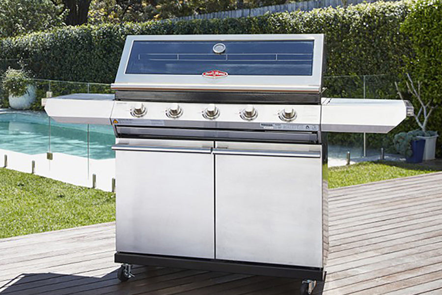 BeefEater Signature 2000 Series Gas Barbecues