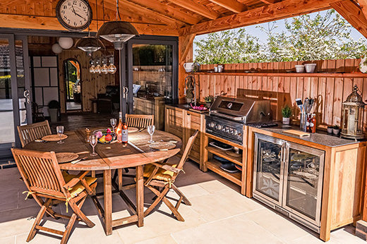 Top Tips for Designing Outdoor Kitchens