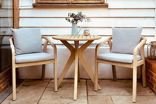 Garden Date Night Magic: Romantic Furniture & Outdoor Cooking Inspiration