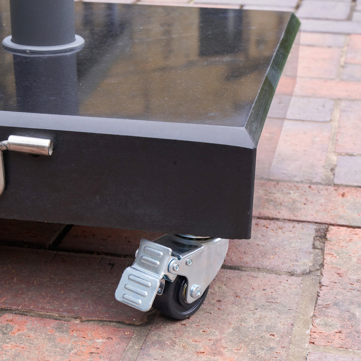 Platinum Rome 60kg Polished Black Granite Parasol Base with Wheels