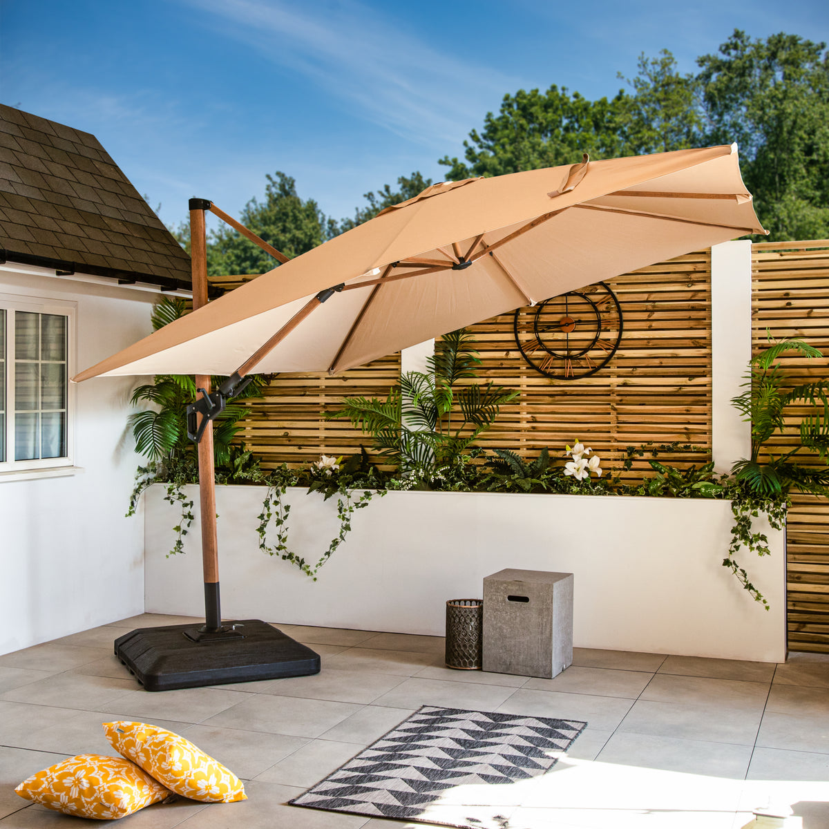 Bracken Outdoors Verona Sand 3m x 3m Square Wood Effect Cantilever Parasol