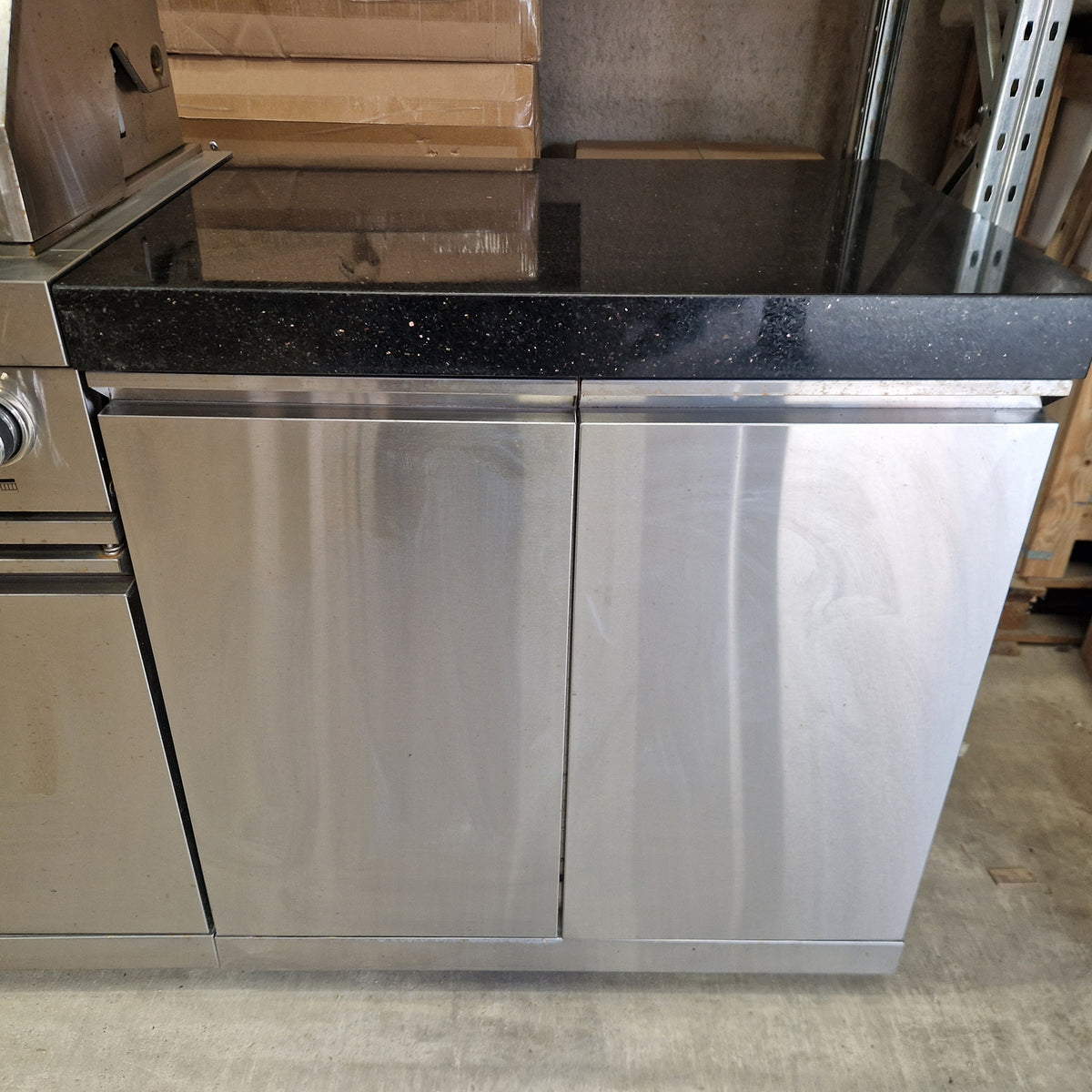 Ex Display Draco Grills 4 Burner BBQ Modular Outdoor Kitchen with Sink and Fridge Unit and Double Cupboard