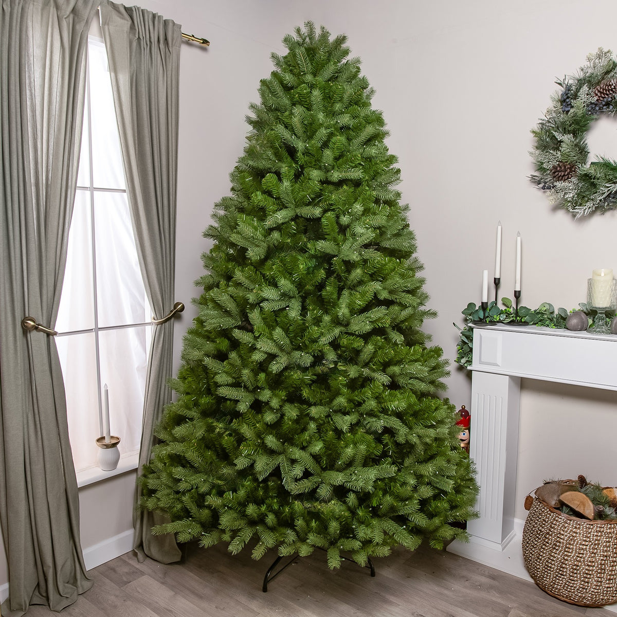 Clarendon Artificial Pre-Lit PE Christmas Tree 6.5FT, 7.5FT
