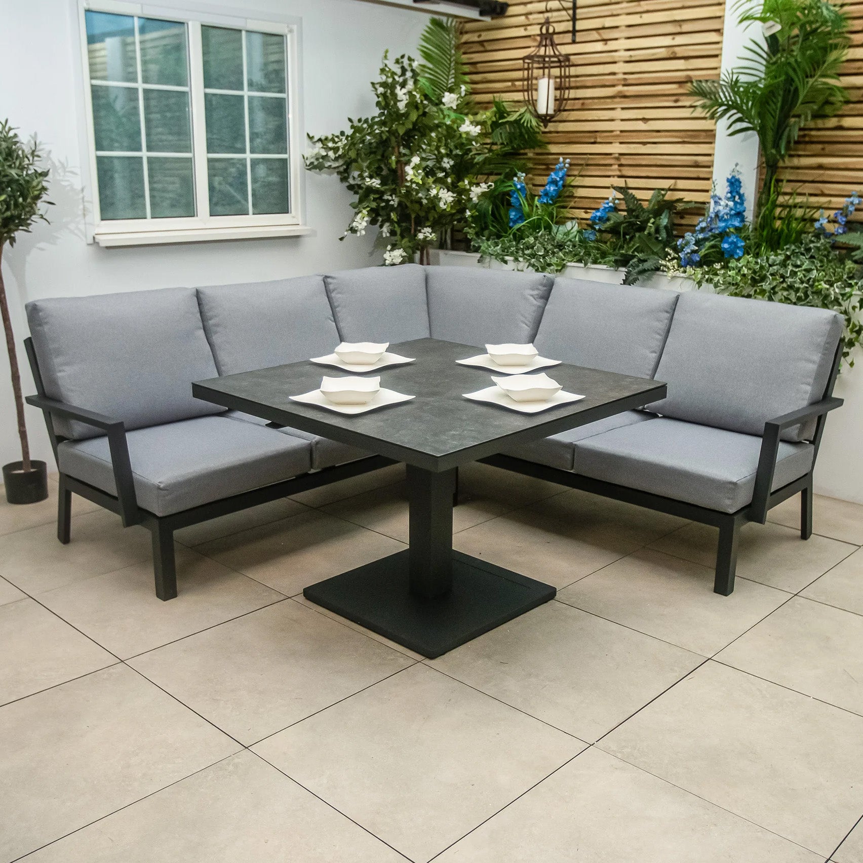 Compact Corner Garden Corner Sofa With Adjustable Table Bracken