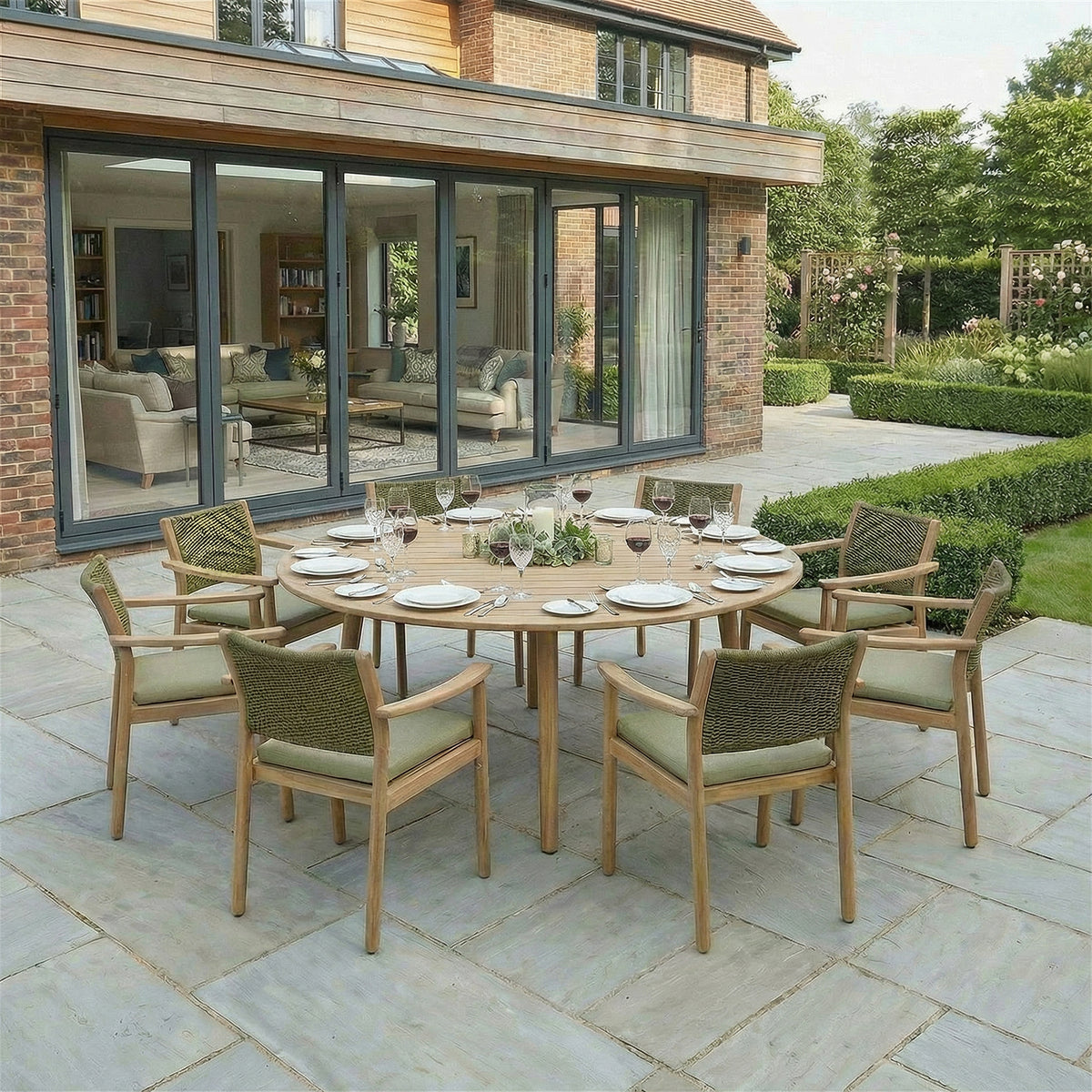 Bracken Outdoors Tetbury Acacia Wood and Rope 8 Seat Round Garden Dining Furniture Set