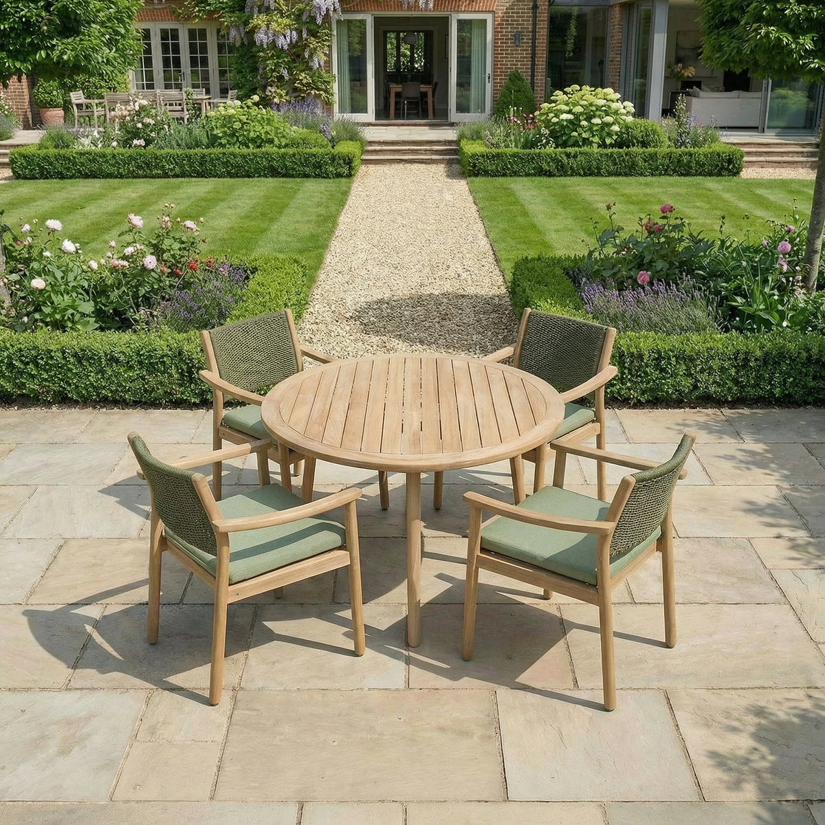 Bracken Outdoors Tetbury Acacia Wood and Rope 4 Seat Round Dining Set