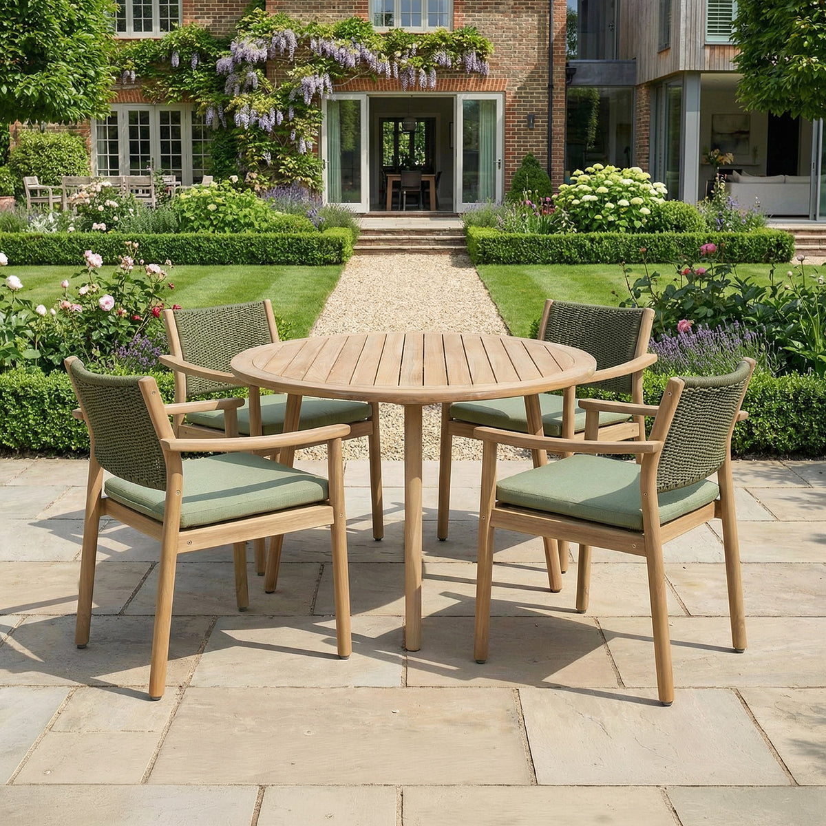 Bracken Outdoors Tetbury Acacia Wood and Rope 4 Seat Round Dining Set