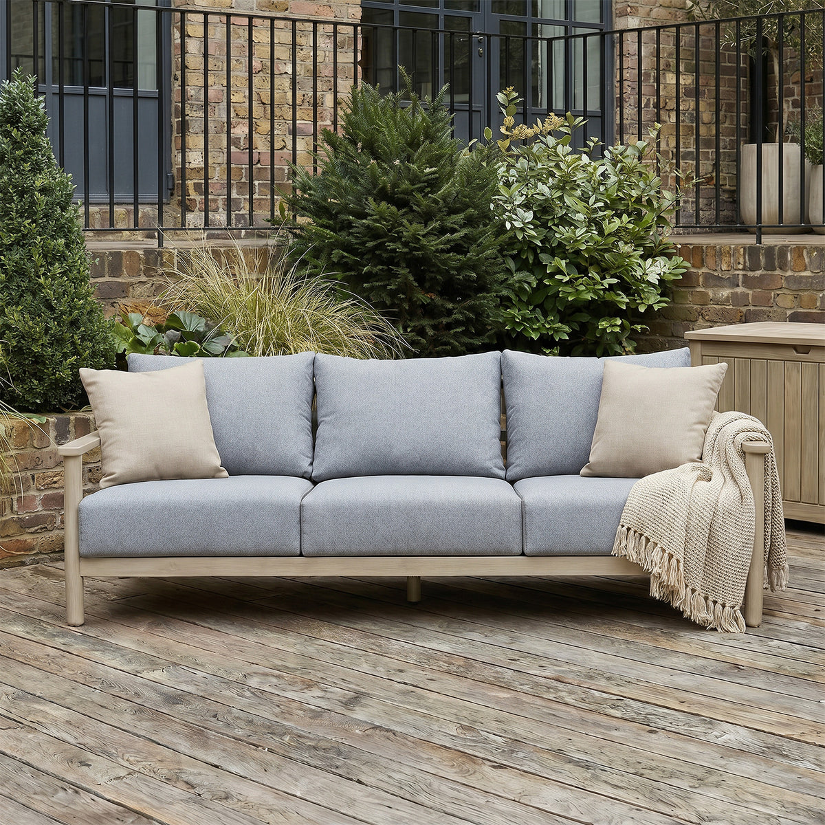 Bracken Outdoors Bourton Acacia Wood and Rope Lounge Sofa Garden Furniture Set with Coffee Table