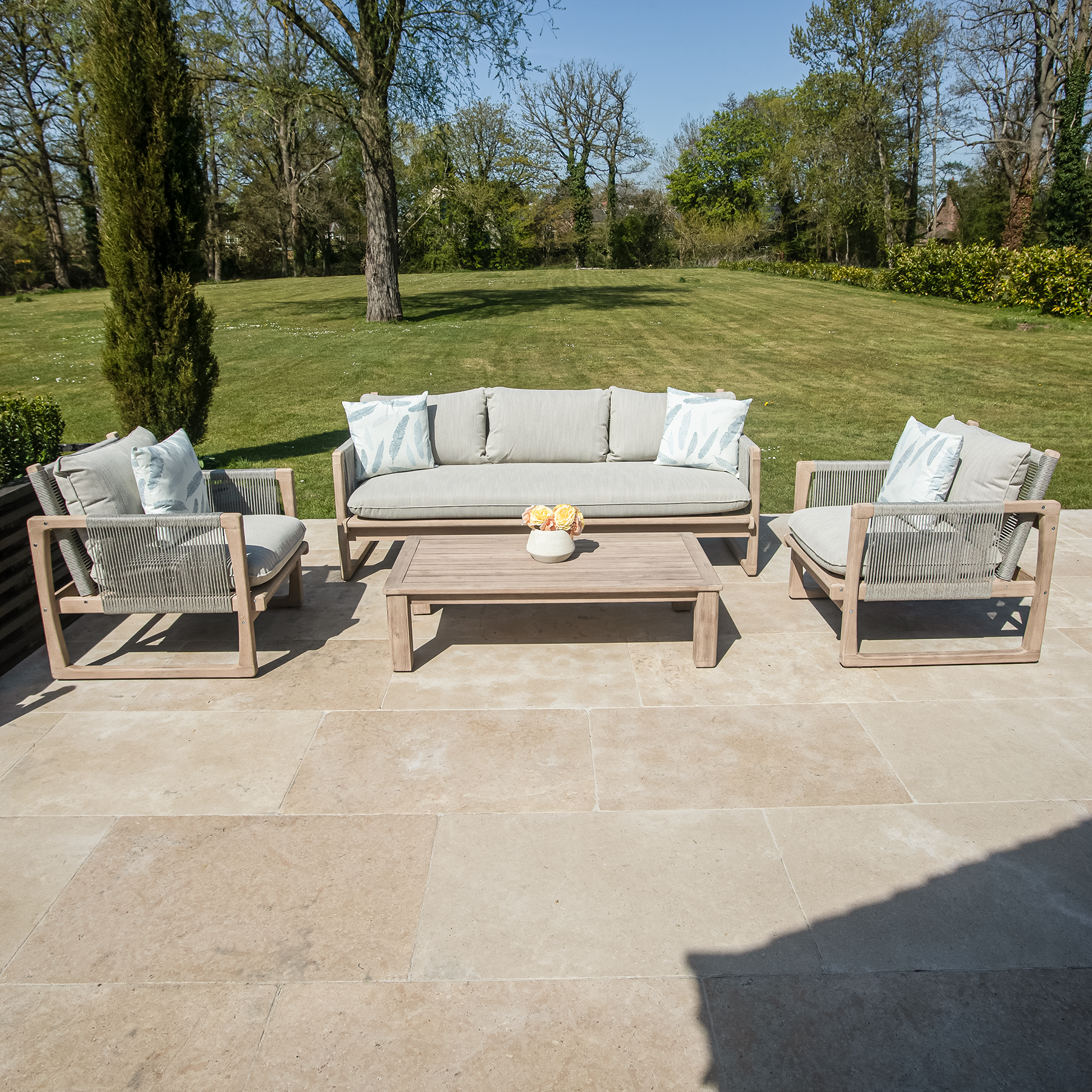 Bracken Outdoors Burford Rope Wooden Garden Furniture Lounge Sofa