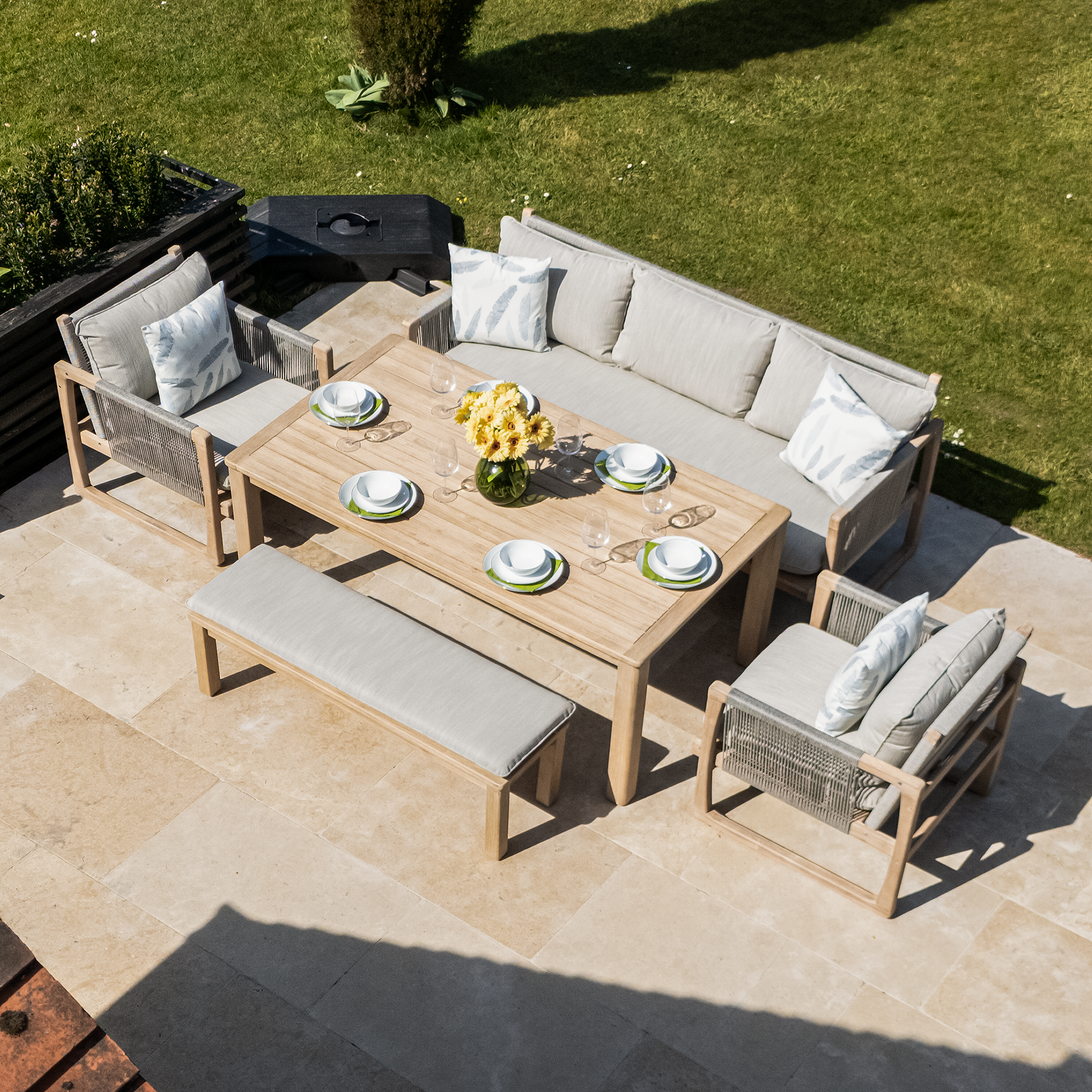 Bracken Outdoors Burford Rope Wooden Garden Furniture Lounge Sofa