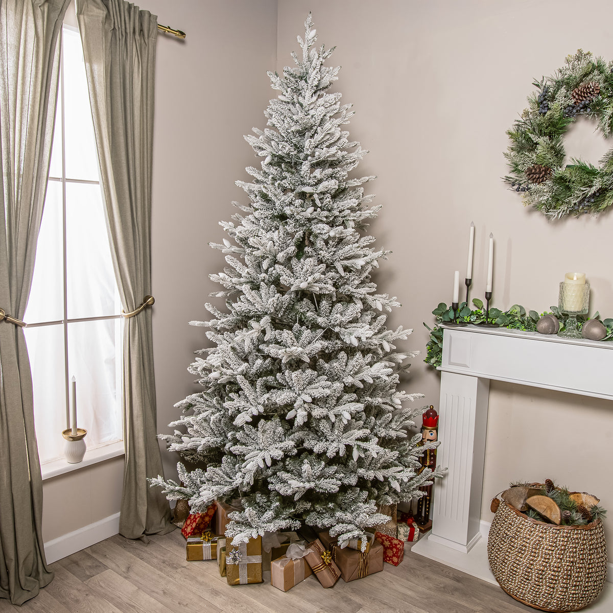Highgrove Artificial Pre-Lit PE Christmas Tree 6.5FT, 7.5FT