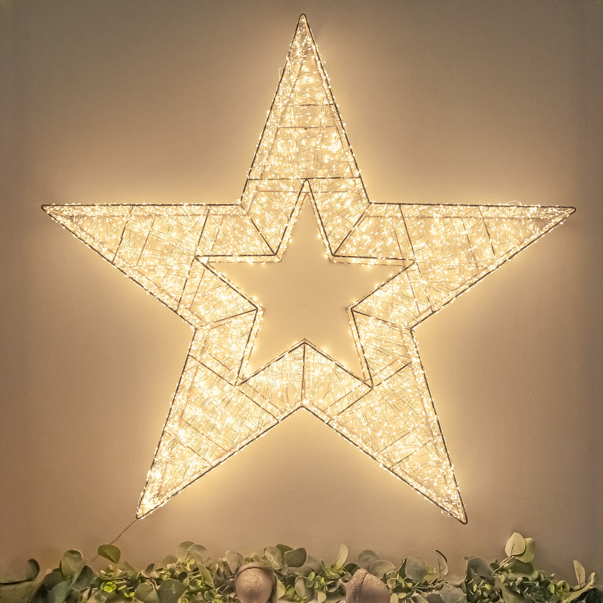 Pre-Lit Christmas Gold Light-Up Star 97cm with 10,000 Warm White LED Micro-lights