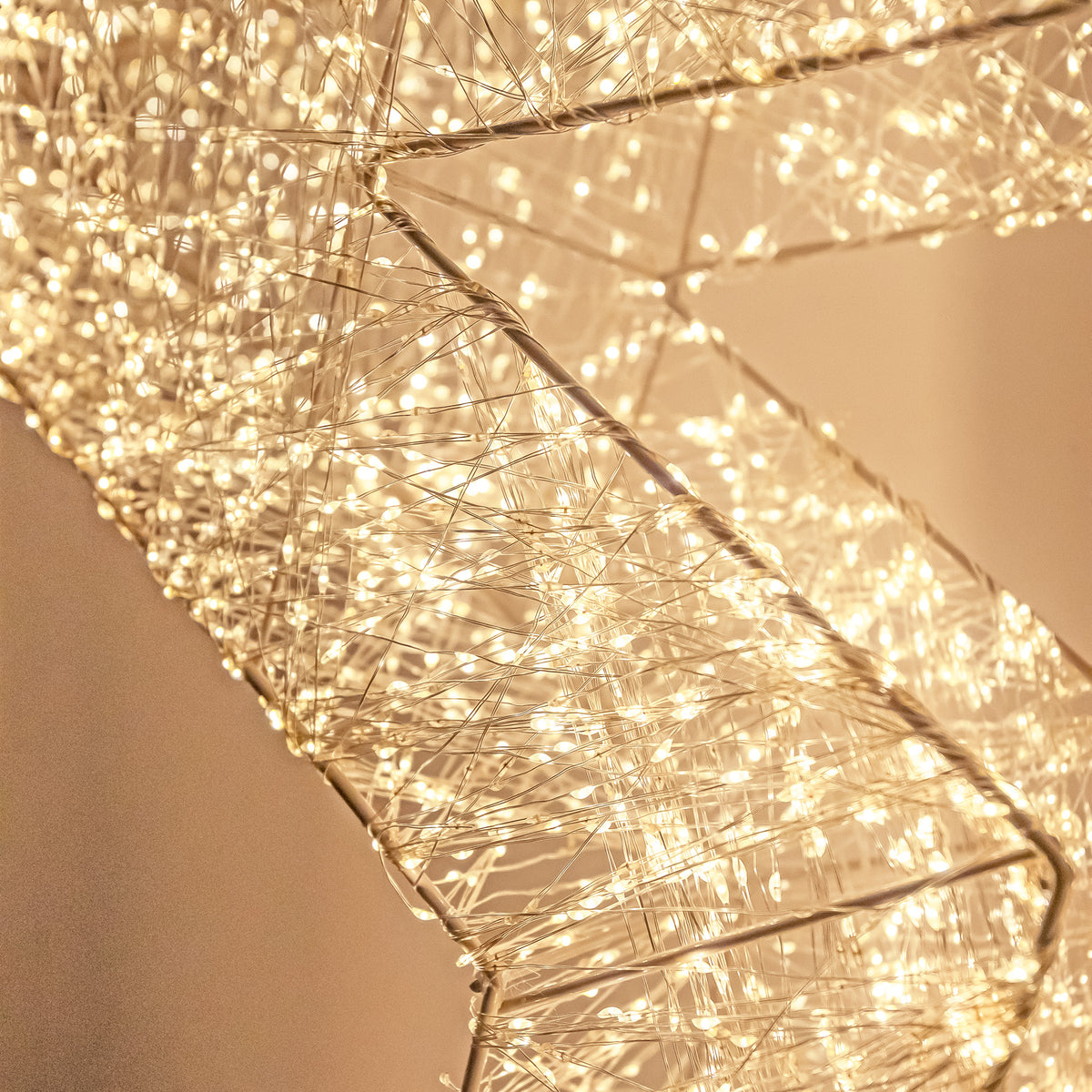 Pre-Lit Christmas Gold Light-Up Star 97cm with 10,000 Warm White LED Micro-lights