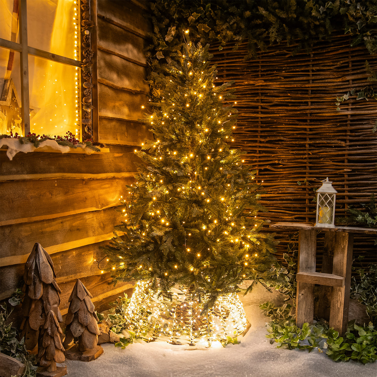 Pre-Lit Christmas Gold Laser Light-Up Tree Skirt 71cm with 600 Warm White LED Micro-Lights