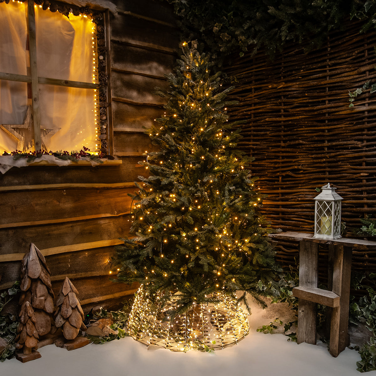 Pre-Lit Christmas Gold Laser Light-Up Tree Skirt 71cm with 600 Warm White LED Micro-Lights