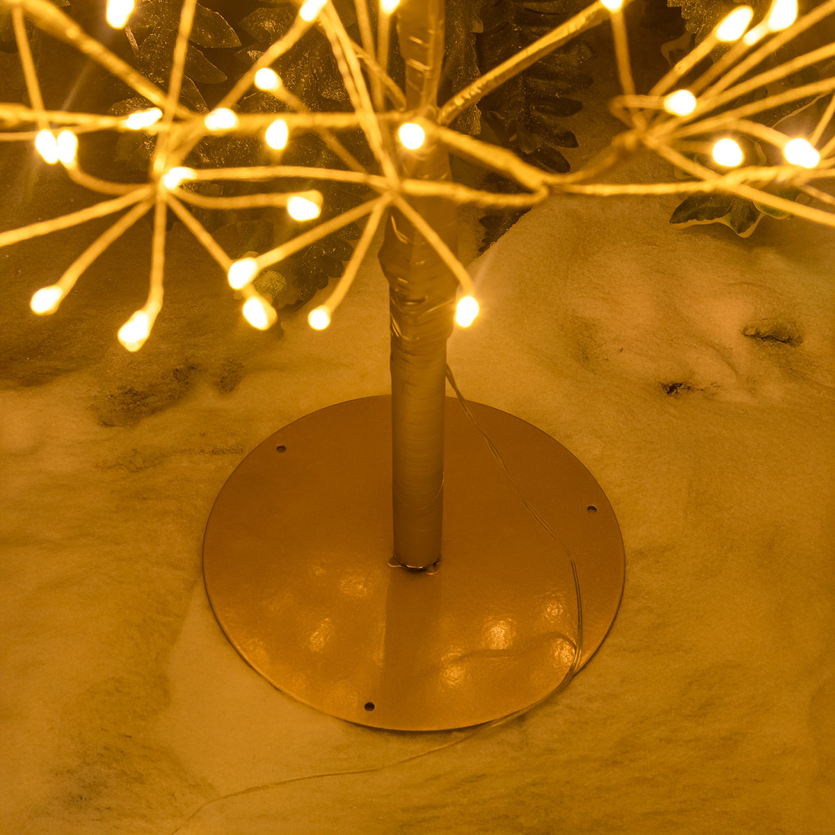 Pre-Lit Christmas Gold Wire Light-Up Tree 180cm with 2100 Warm White LEDs