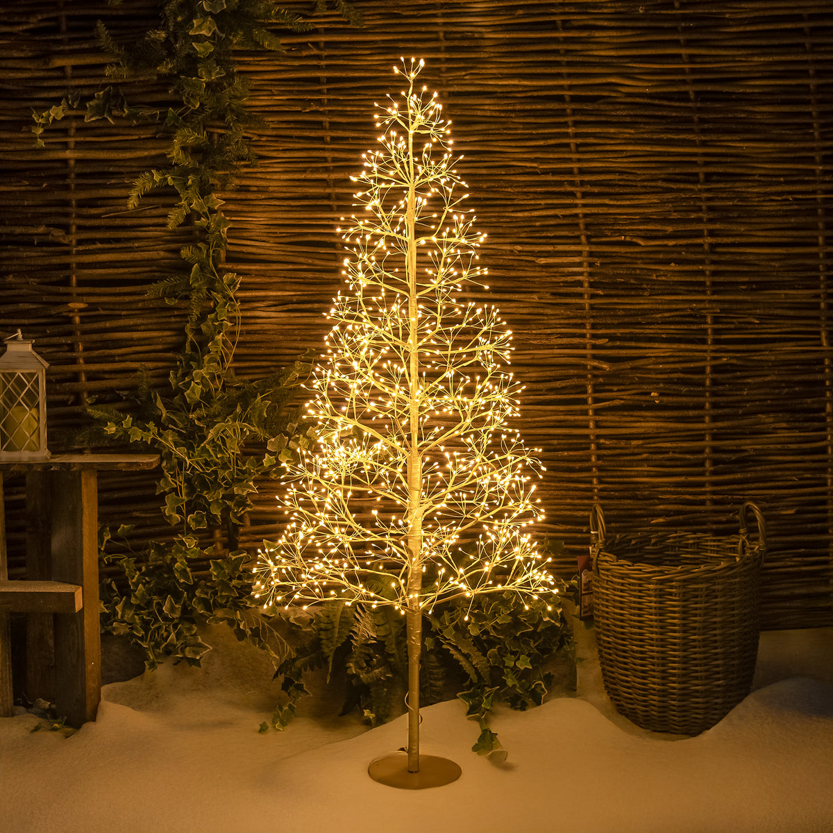 Pre-Lit Christmas Gold Wire Light-Up Tree 150cm with 1500 Warm White LEDs