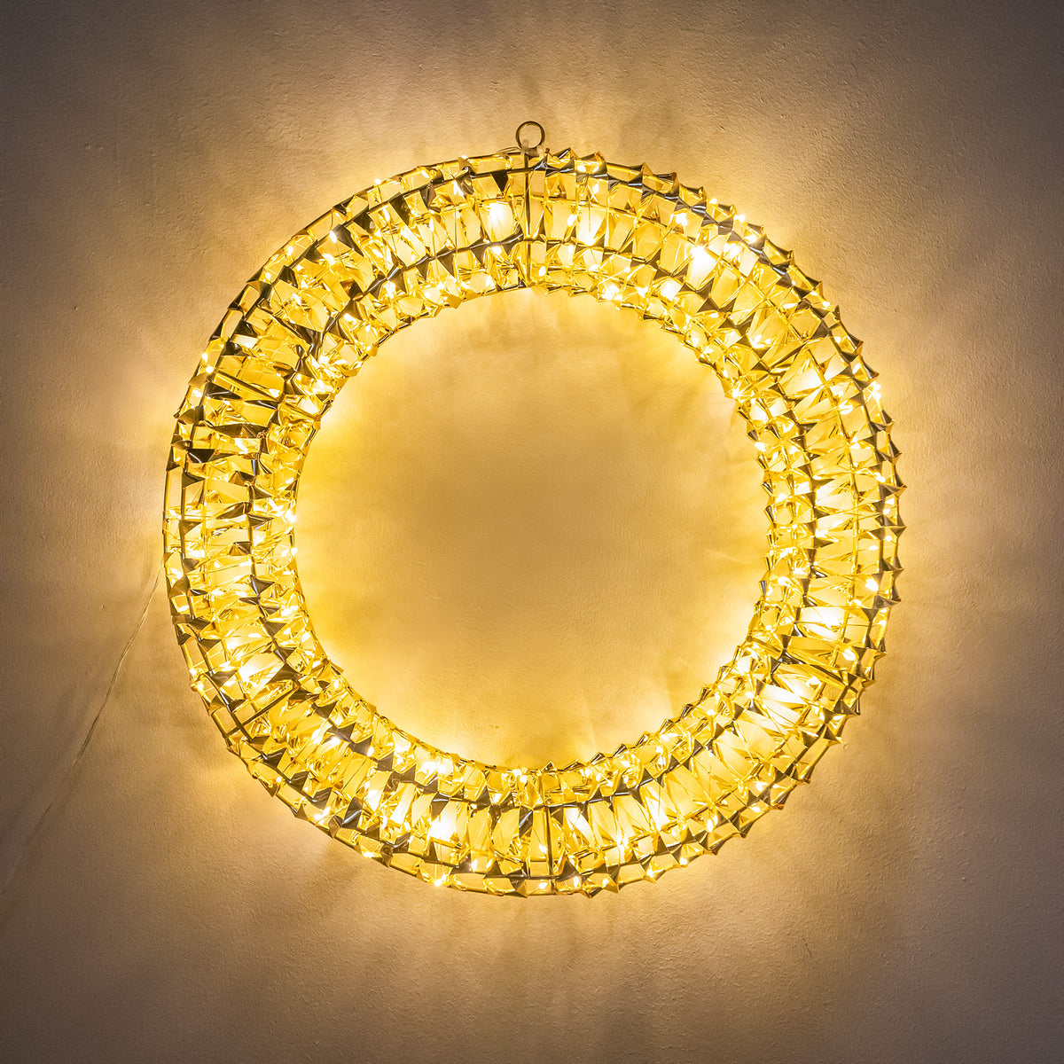 Pre-Lit Christmas Gold Laser Light-Up Wreath 50cm with 300 Warm White LEDs