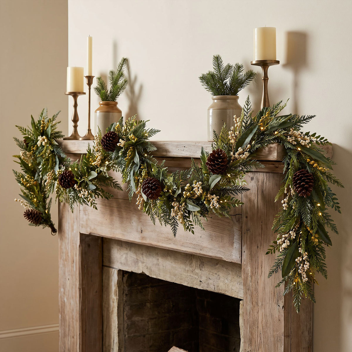 The Christmas Centre Winter Glow 9ft (270cm) Prelit Christmas Garland with Warm White Battery Operated LED Lights