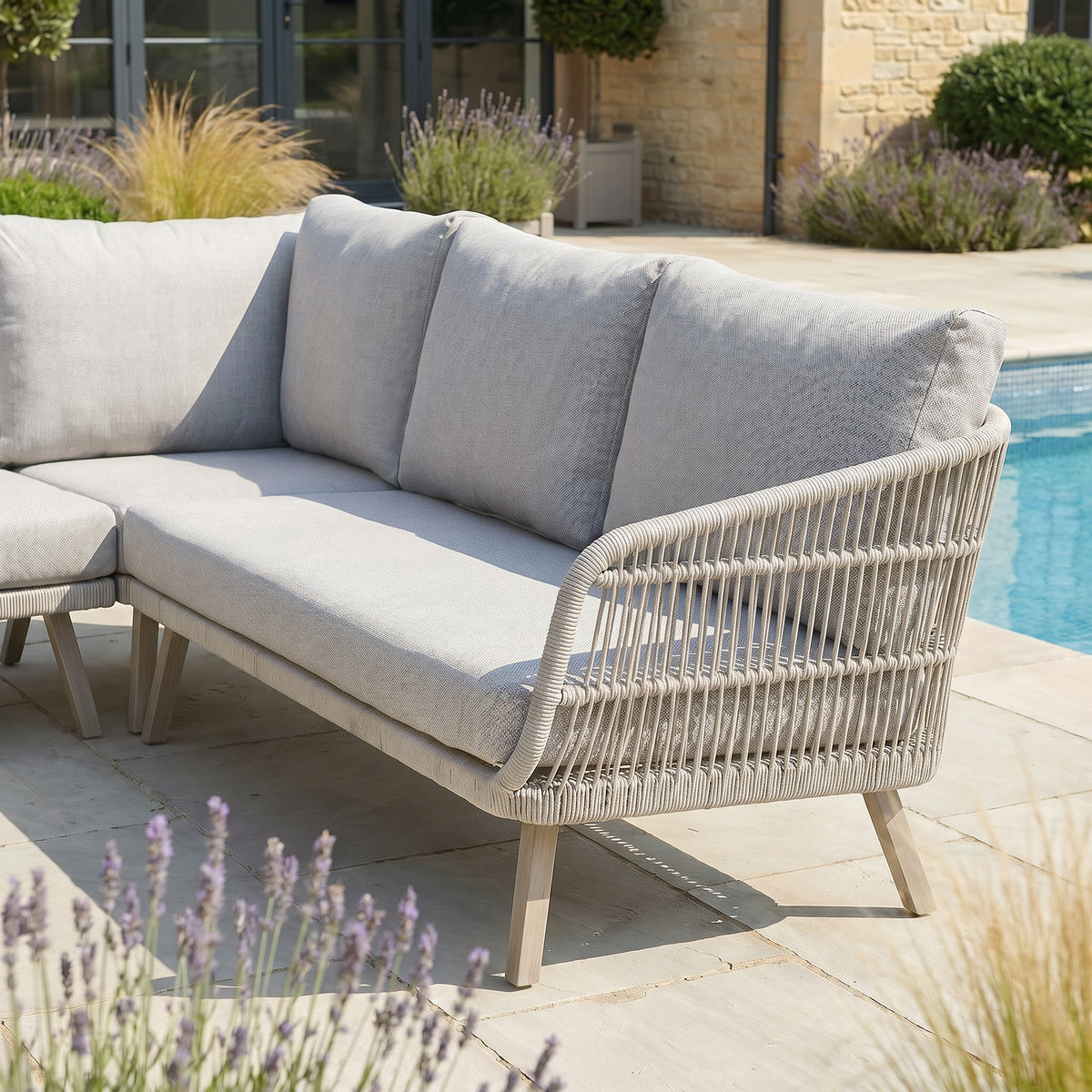 Bracken Outdoors Cadiz Weave Corner Sofa Rattan Garden Furniture Set with Coffee Table
