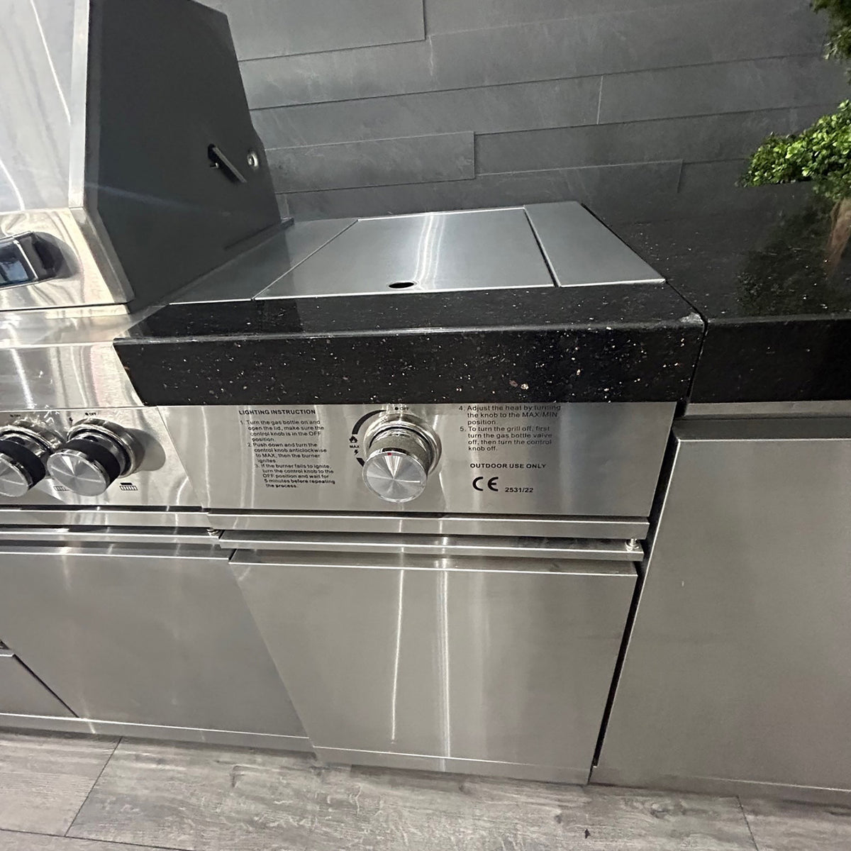Ex Display Draco Grills 6 Burner Stainless Steel Outdoor Kitchen with Sear Station, Sink and Fridge Unit, Double Door Unit and Single Door Unit