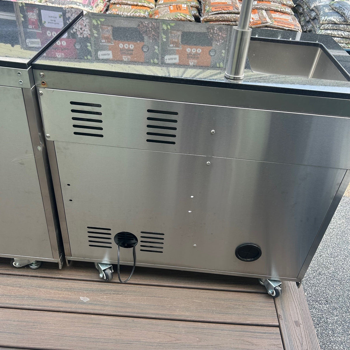 Ex Display Draco Grills Outdoor Stainless Steel Single Fridge and Sink Cabinet 60L