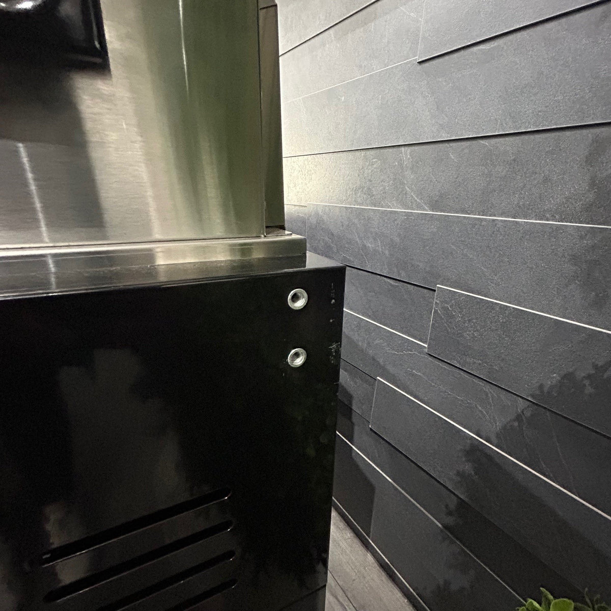 Ex Display Draco Grills 6 Burner BBQ Black Modular Outdoor Kitchen with Sink &amp; Fridge Unit