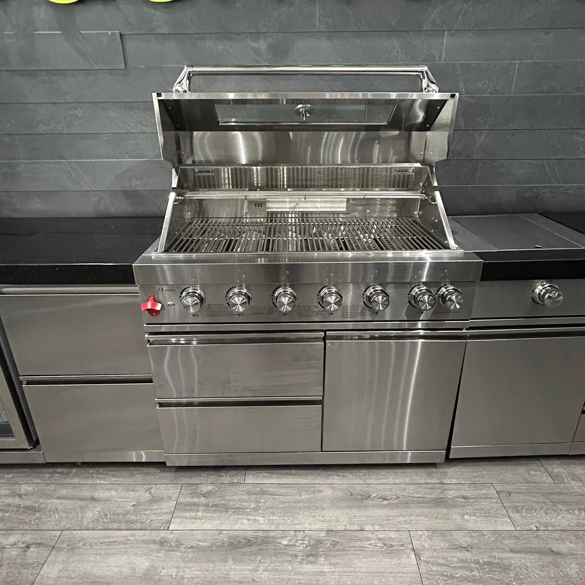 Ex Display Draco Grills 6 Burner Stainless Steel Outdoor Kitchen with Sear Station, Sink and Fridge Unit, Twin Drawer Unit and 4 drawer Unit