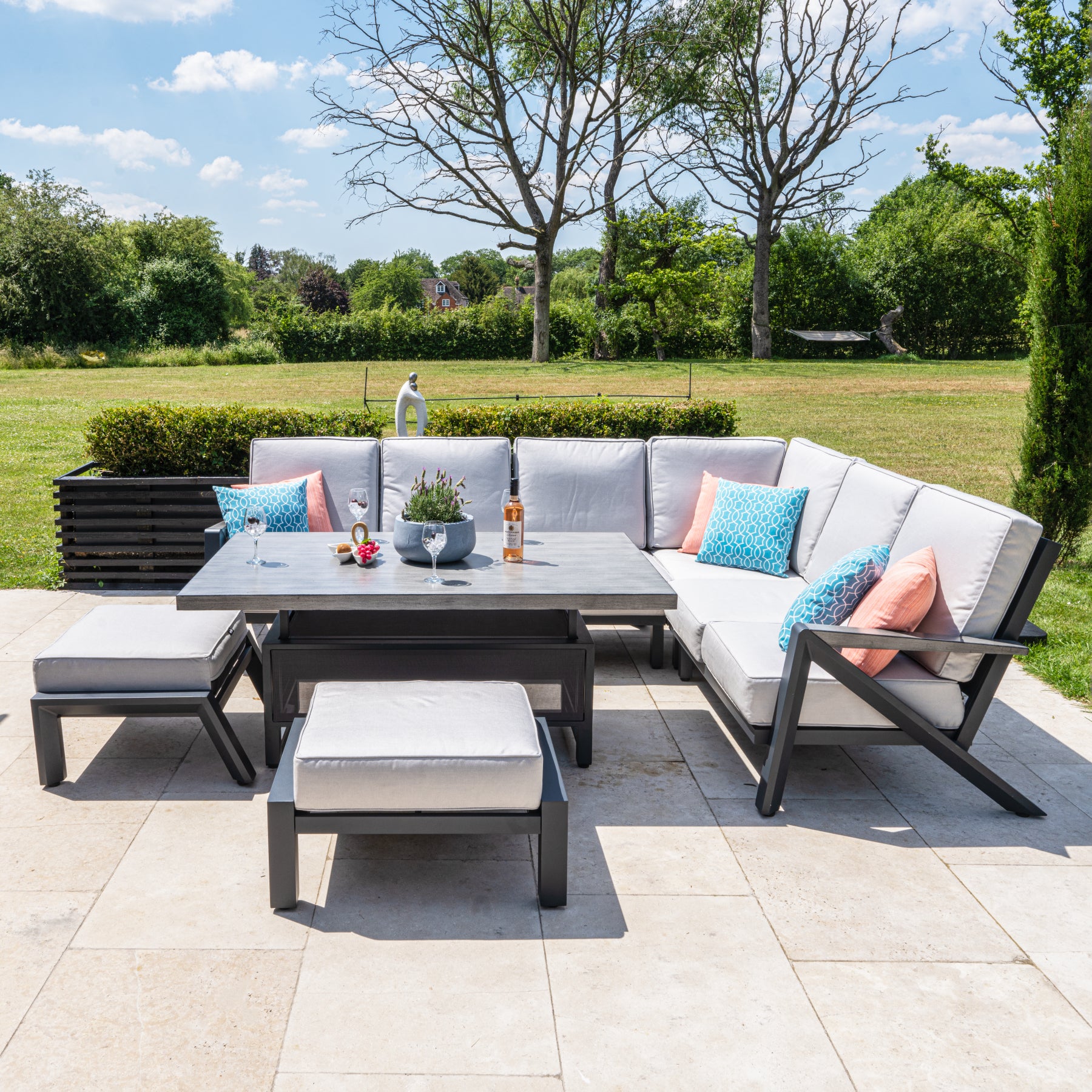 Aluminium Outdoor Rising Table Rising Table Corner Metal Garden