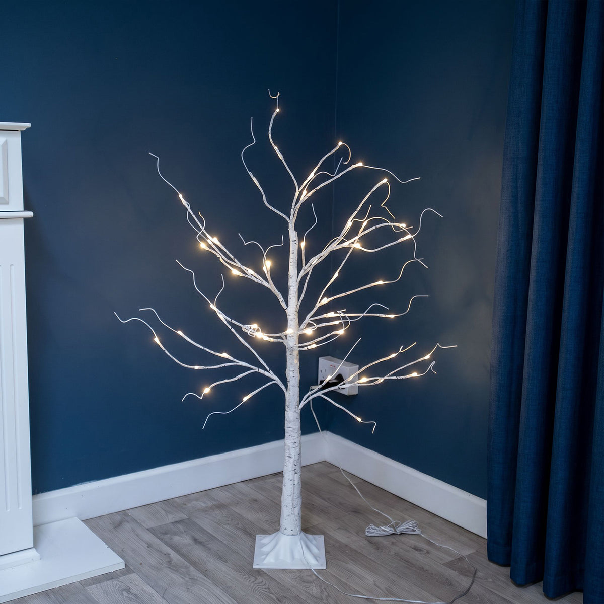 4ft (120cm) LED Lit Twig Christmas Tree with 56 Warm White LED Lights
