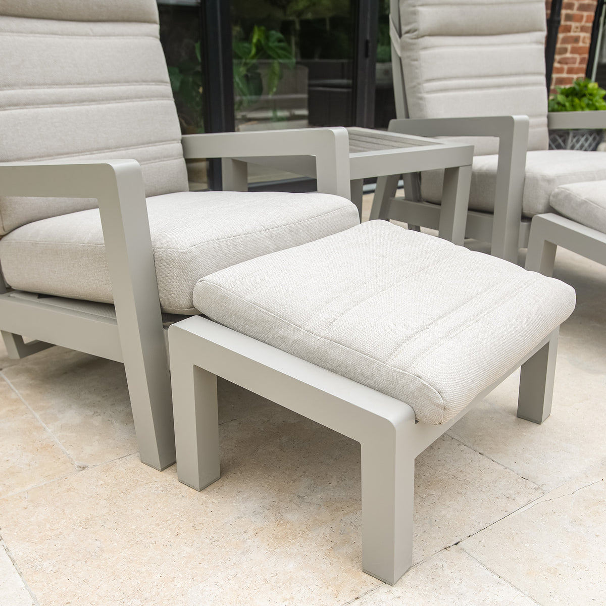 Bracken Outdoors Baltimore Aluminium Duo Recliner Garden Furniture Set