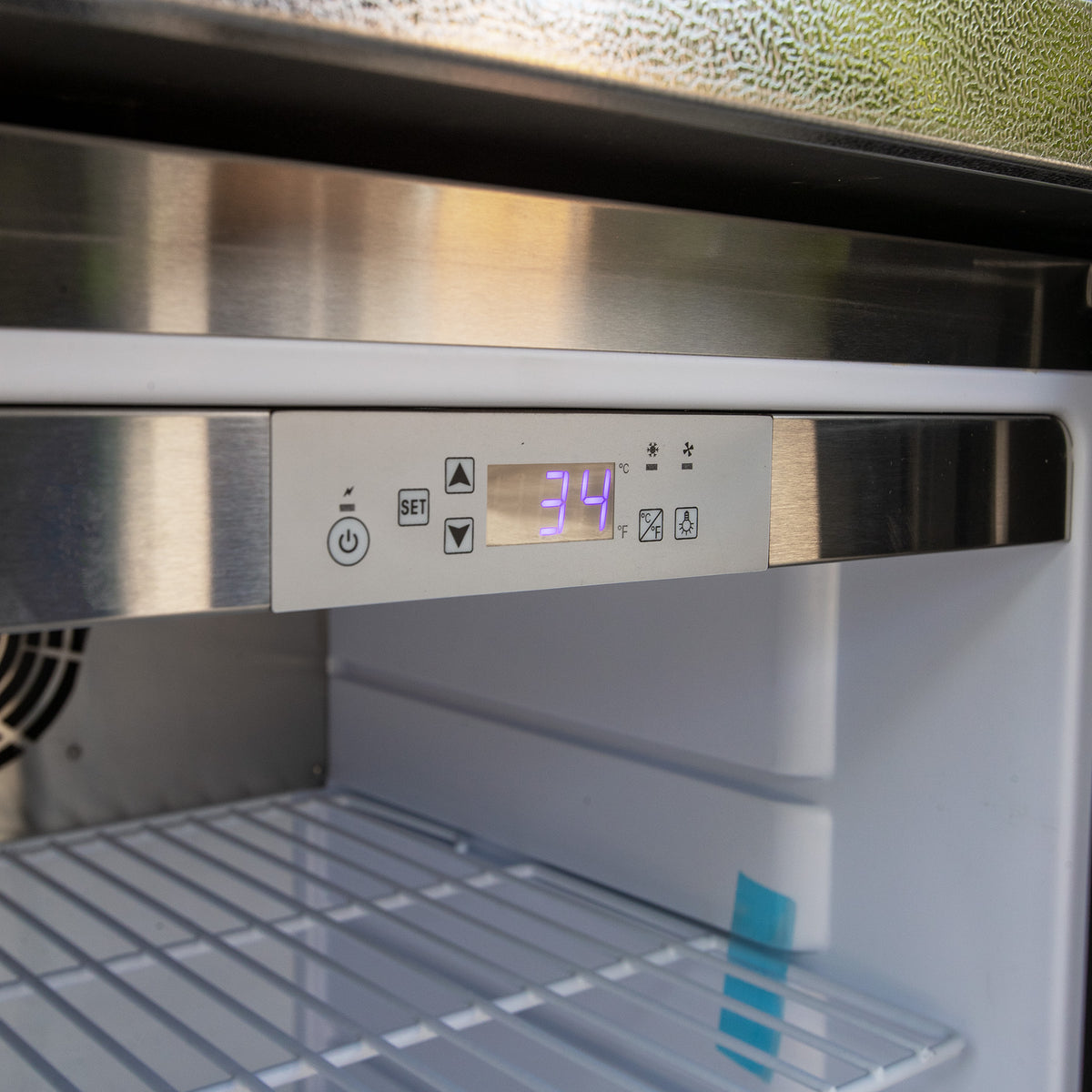 Draco Grills Outdoor Kitchen Garden Pod with Stainless Steel Sink, Fridge and Kamado Barbecue