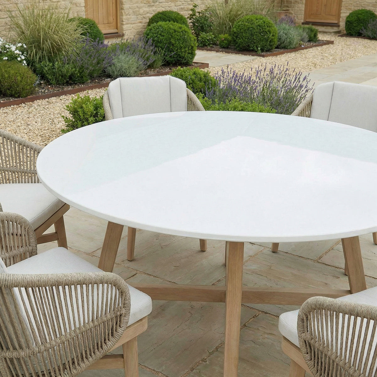 Bracken Outdoors Fairford Eucalyptus Wood and Rope 6 Seat Round Dining Set