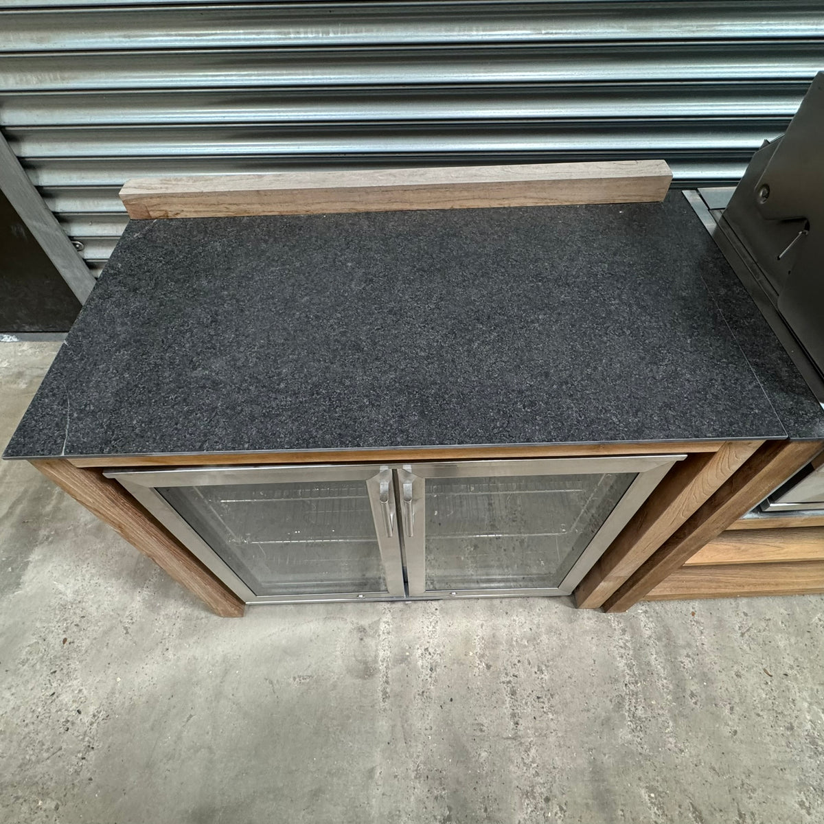 Ex Display Draco Grills Teak 4 Burner Outdoor Kitchen with Modular Double Fridge and Double Cupboard