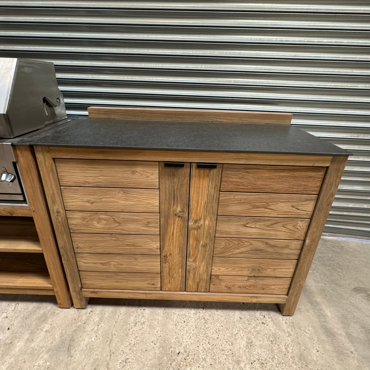 Ex Display Draco Grills Teak 4 Burner Outdoor Kitchen with Modular Double Fridge and Double Cupboard