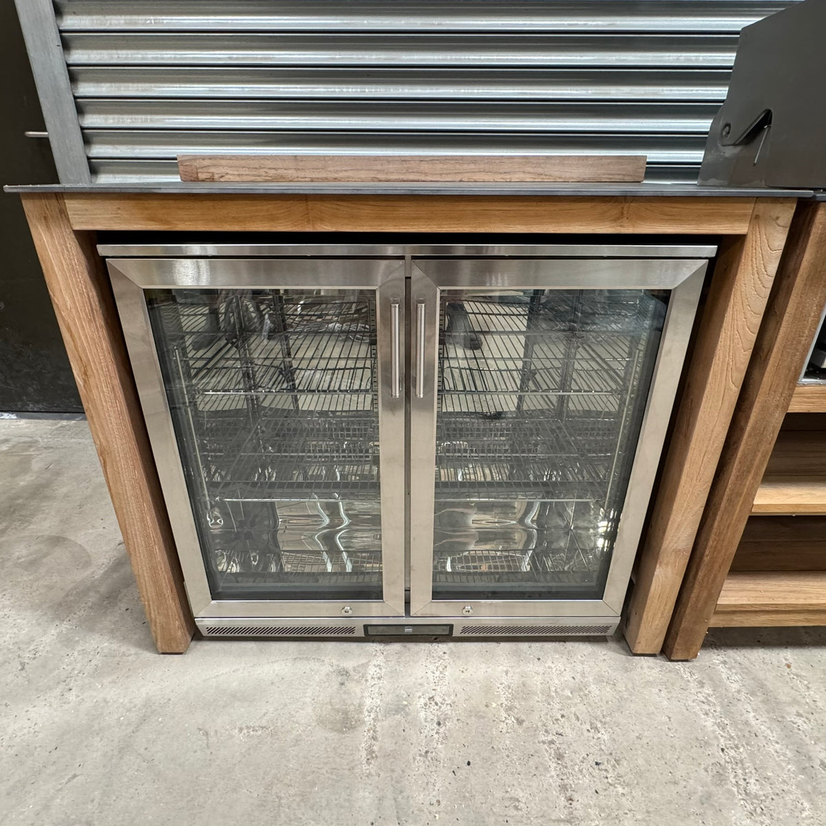 Ex Display Draco Grills Teak 4 Burner Outdoor Kitchen with Modular Double Fridge and Double Cupboard