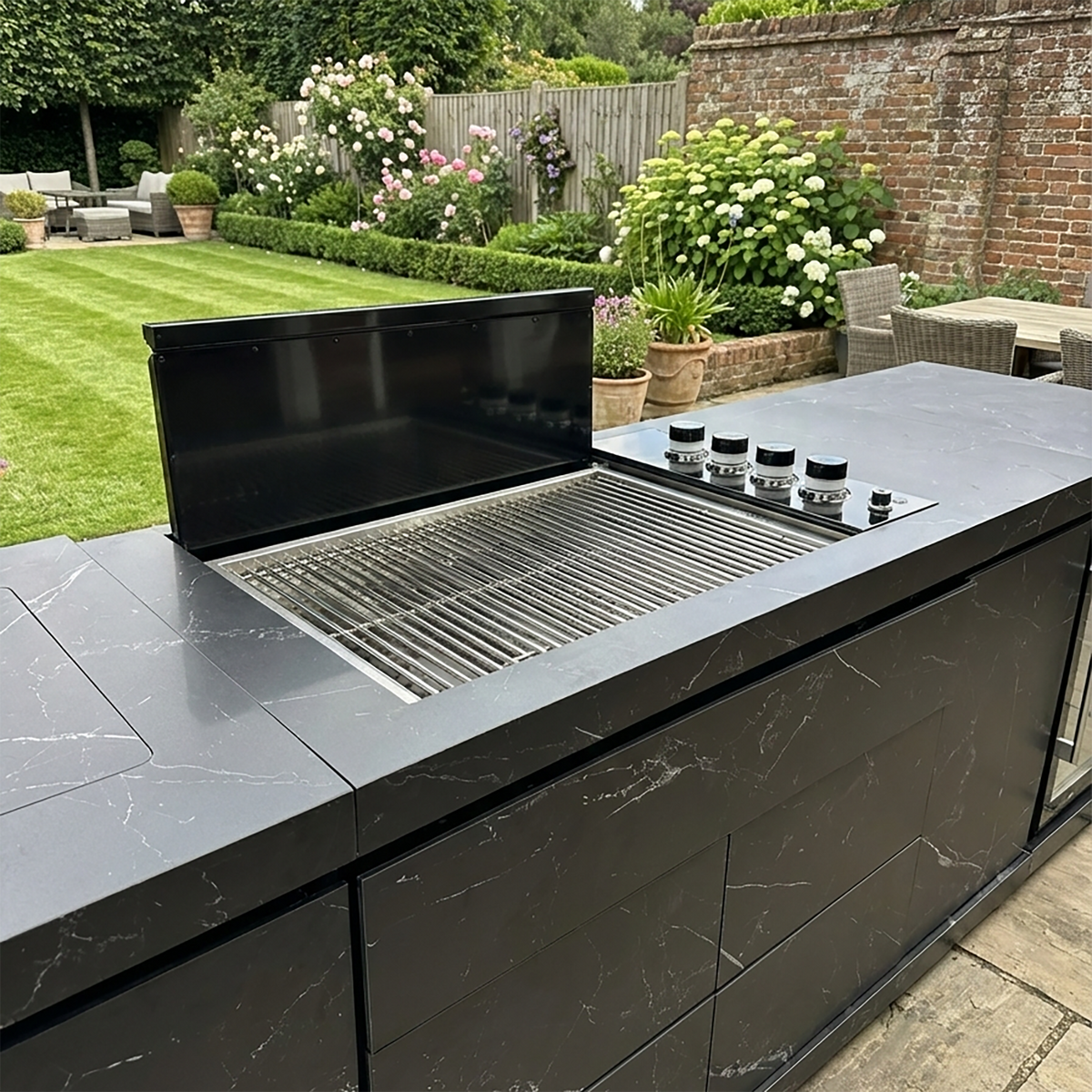 Draco Grills Vantage Sintered Stone Linear Outdoor Kitchen with 4 Burner Barbecue