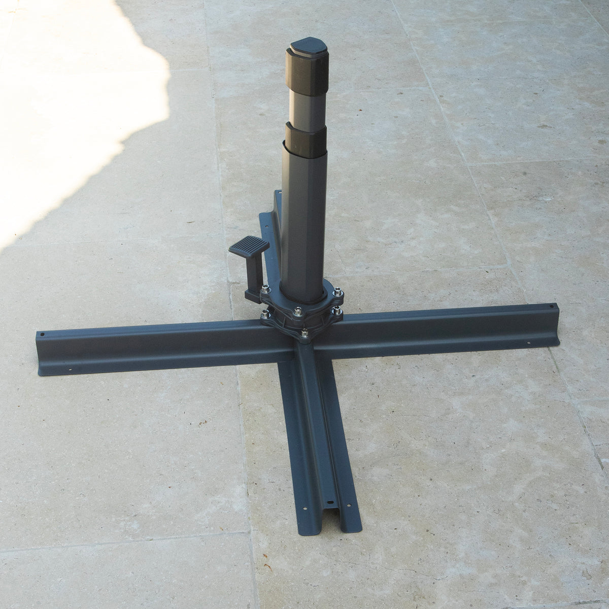 Bracken Outdoors Wood Effect 3m Square Ecru Cantilever Parasol With Lights & FREE Base