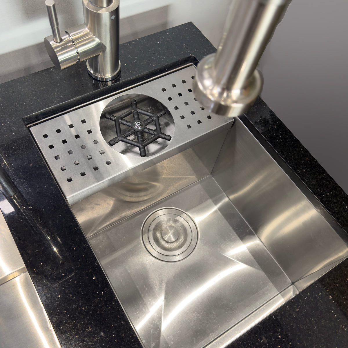 Draco Grills Stainless Steel Modular Kitchen Cocktail Cabinet