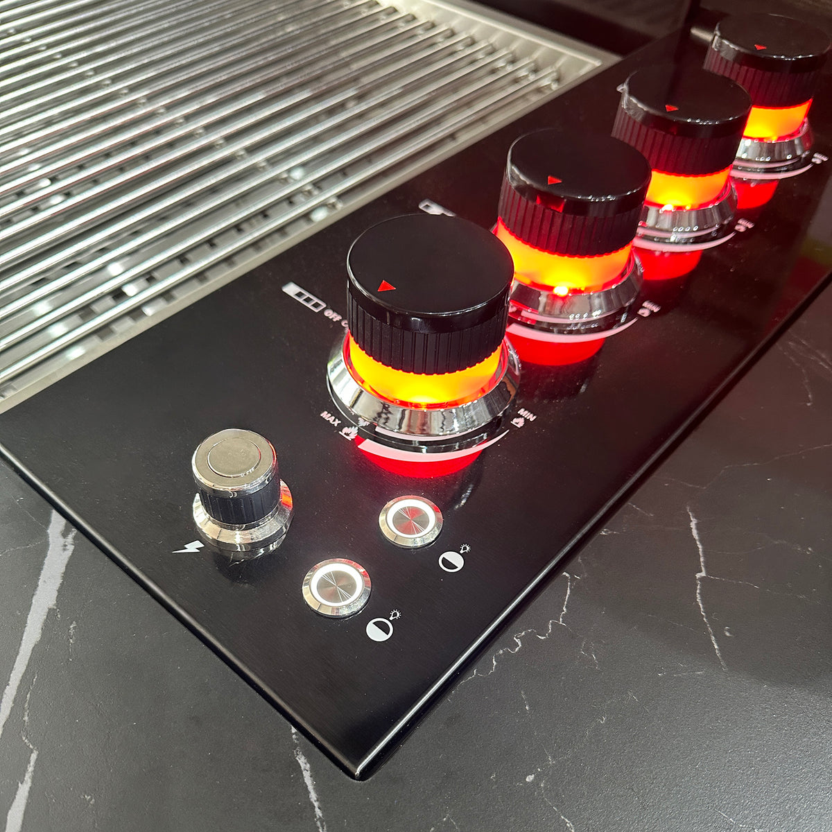 Draco Grills Vantage Sintered Stone Linear Outdoor Kitchen with 4 Burner Barbecue