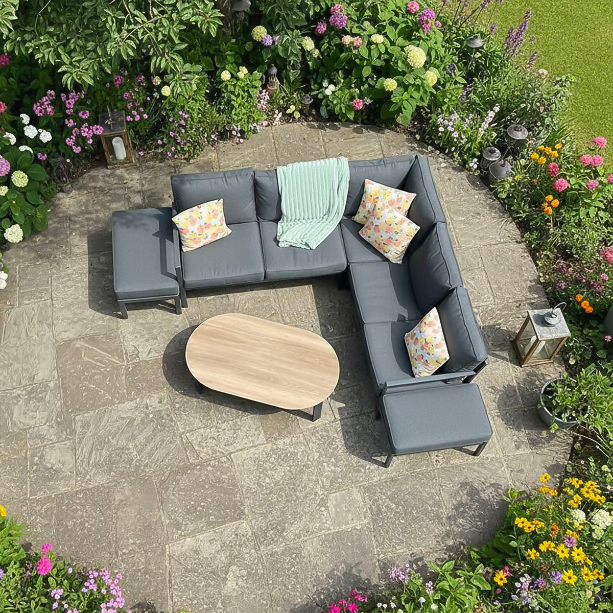 Bracken Outdoors Vancouver Aluminium Corner Garden Sofa Set with Coffee Table