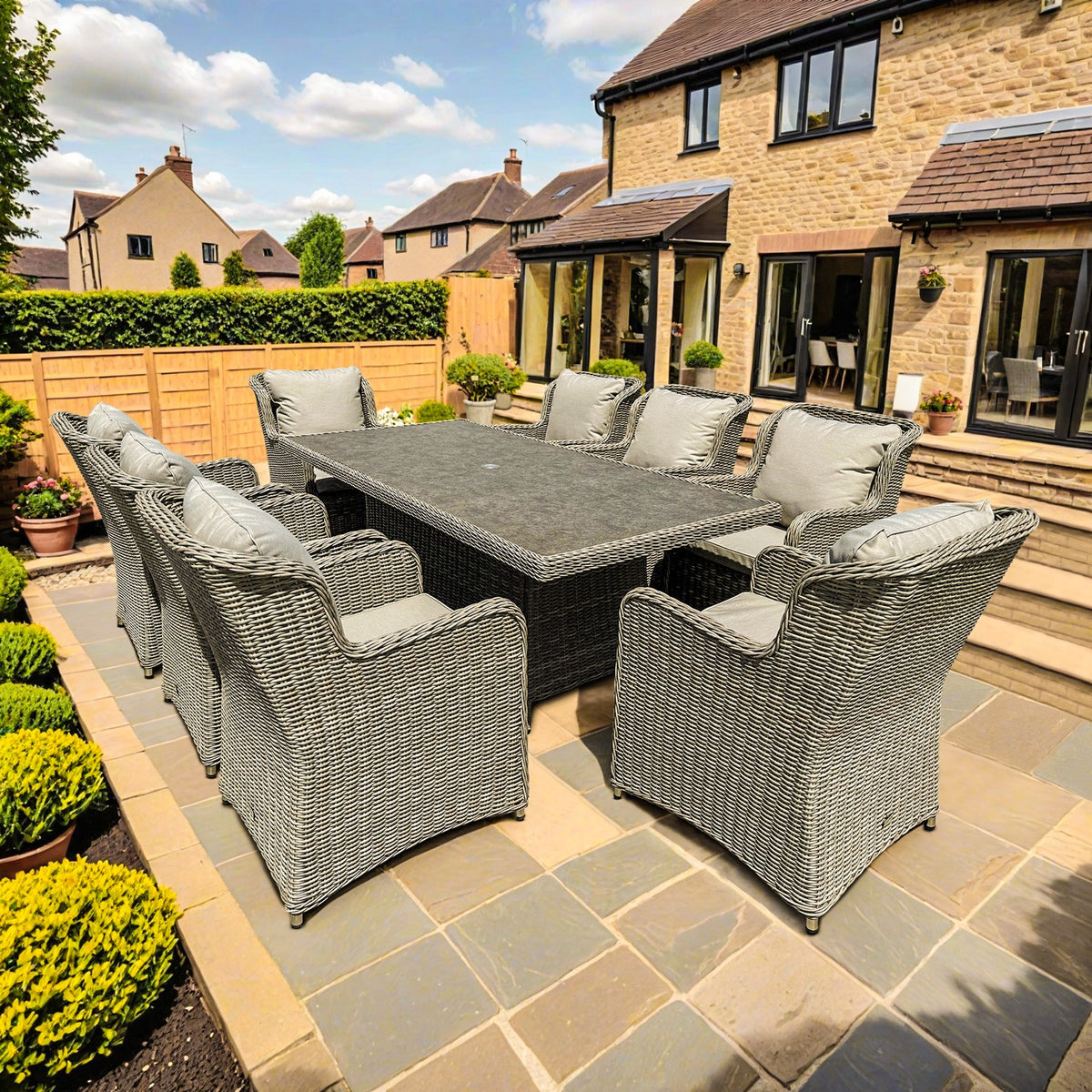 Bracken Outdoors Richmond 8 Seat Rattan Rectangular Garden Furniture Dining Set