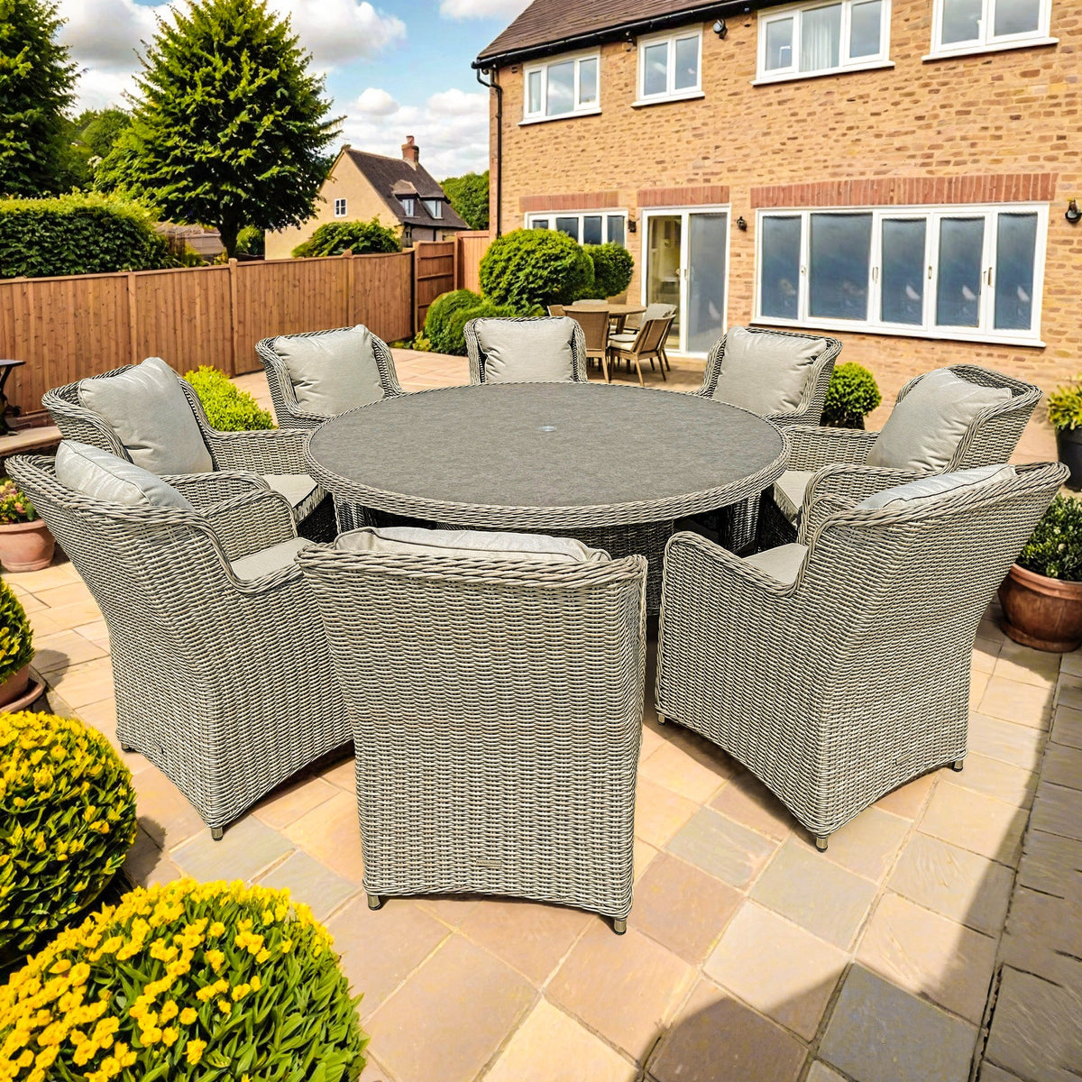 Bracken Outdoors Richmond 8 Seat Rattan Round Garden Furniture Dining Set