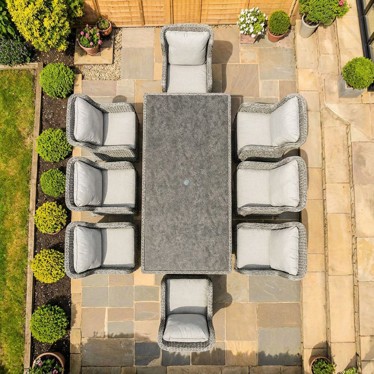 Bracken Outdoors Richmond 8 Seat Rattan Rectangular Garden Furniture Dining Set