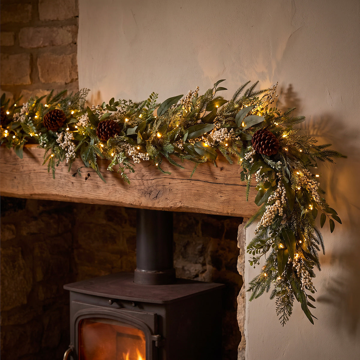 The Christmas Centre Winter Glow 6ft (180cm) Prelit Christmas Garland with Warm White Battery Operated LED Lights