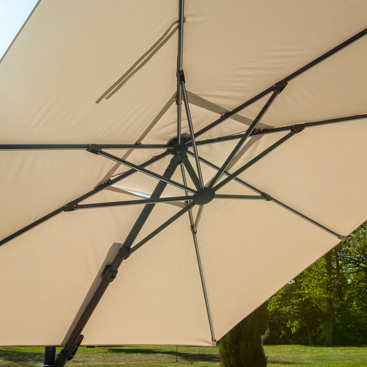 Bracken Outdoors Ecru 3m x 3m Square Cantilever Parasol With Solar LED Lights &amp; FREE Base