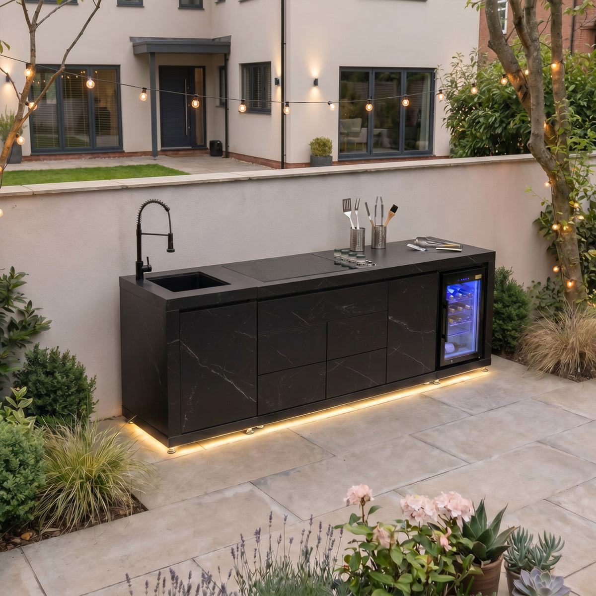 Draco Grills Vantage Sintered Stone Linear Outdoor Kitchen with 4 Burner Barbecue