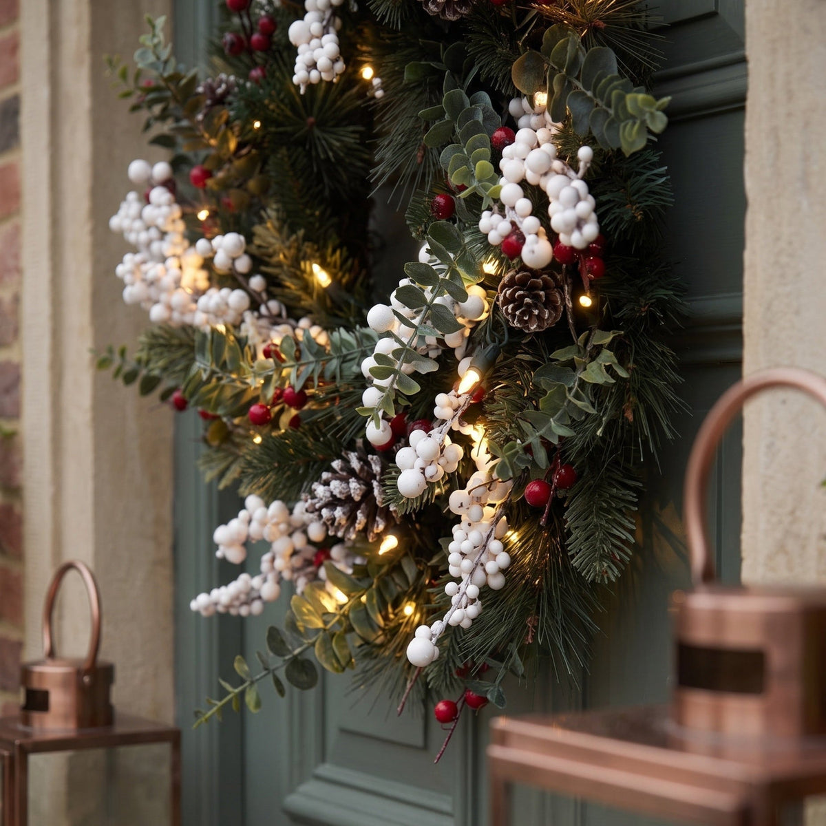 The Christmas Centre Gilded Berry 26in (66cm) Prelit Christmas Wreath with Warm White Battery Operated LED Lights