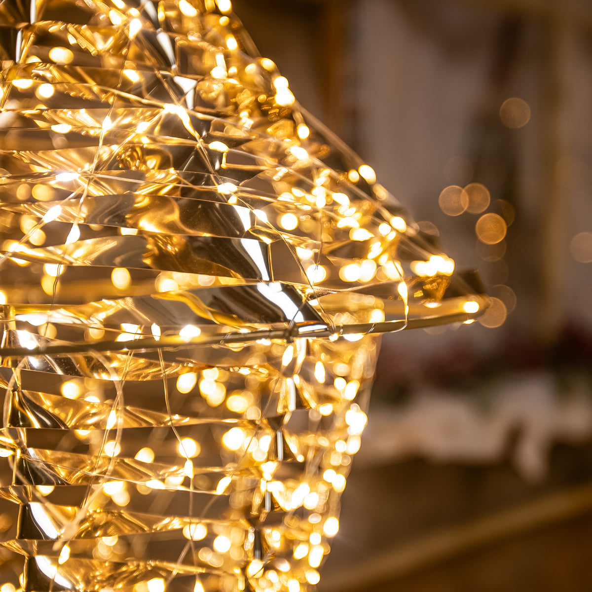 Pre-Lit Christmas Gold Laser Lit Lamp Post 230cm with 1900 Warm White LED Micro-Lights