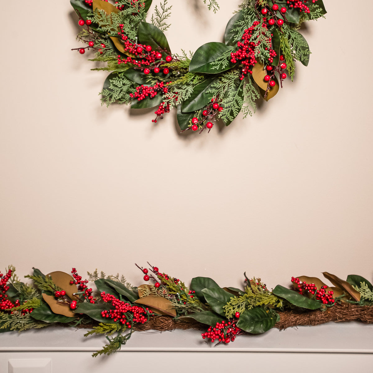 The Christmas Centre Magnolia Berry 6ft (180cm) Prelit Christmas Garland with Warm White Battery Operated LED Lights